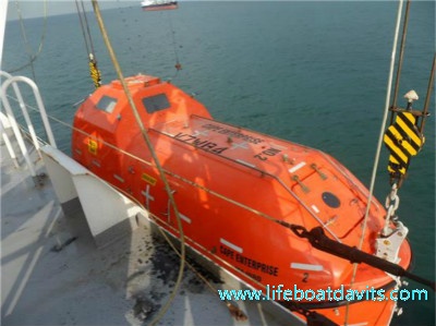 6.5m Totally Enclosed F.R.P Lifeboat of 36 persons With CCS Certificate for Sale