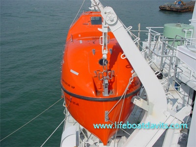 5.7m good price with High Quality SOLAS standard F.R.P Totally Enclosed Lifeboat