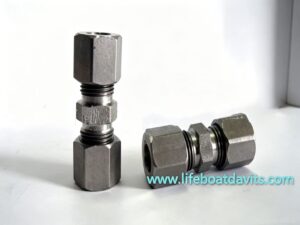 Hydraulic Hose Connection For Free Fall Lifeboat Davit