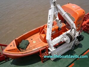 SOLAS 6.5M Open Type Fast Rescue Boat Inbuilt 144HP BUKH Enegine With ABS Approval