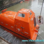 BV Approval Cargo Version 5.0m with 20 persons FRP Totally Enclosed Lifeboat With Davit