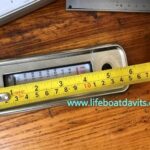 Liquid-level Gauge And Meter For Lifeboat Davit
